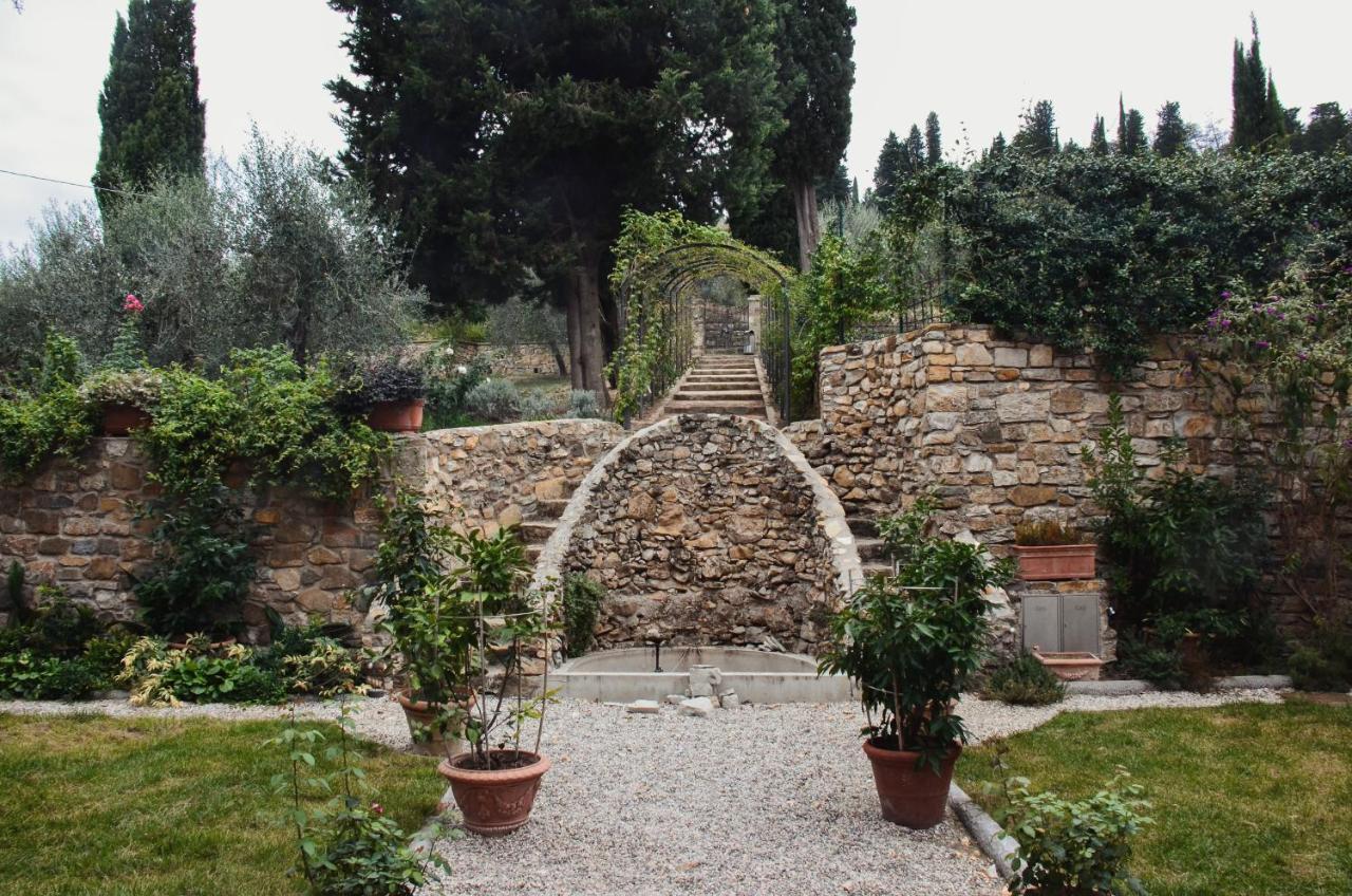 Appartamento A Villa Rosa Compiobbi Bagian luar foto